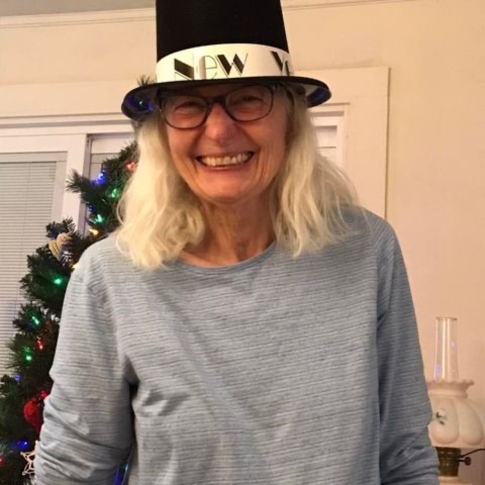 Meet your Posher, Carolyn